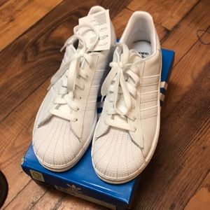 adidas superstar junior size 4
